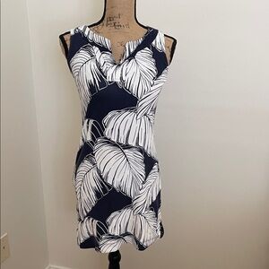 Talbots Navy and White Patterned Dress, size P (0-2)